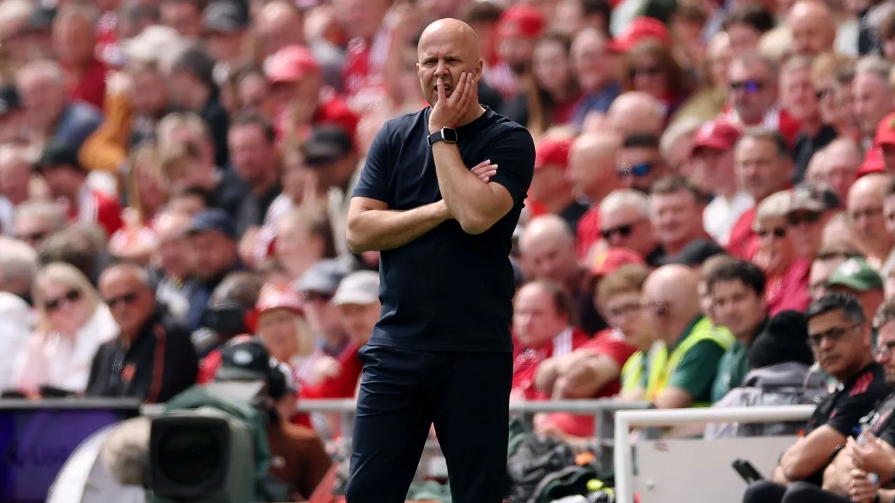 ليفربول يتفق مع بديل سلوت